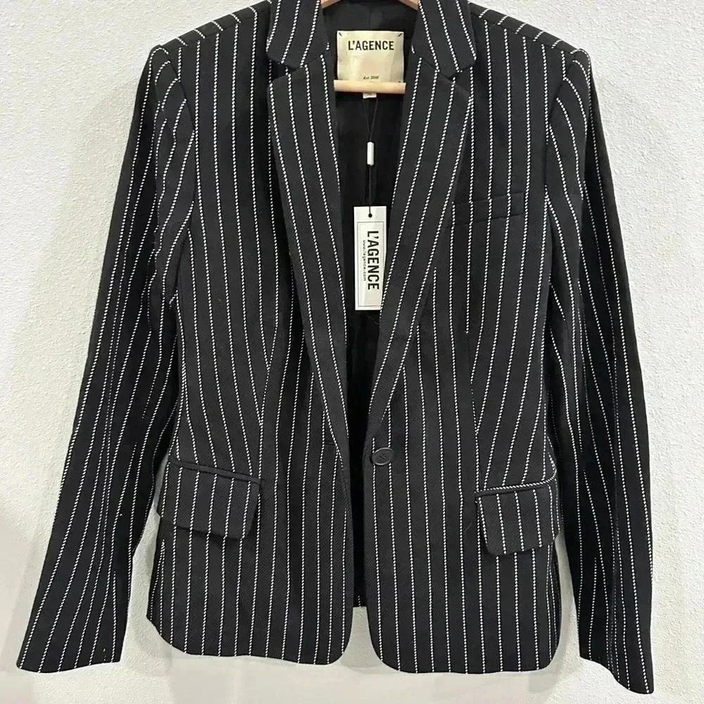 L’AGENCE blazer nwt